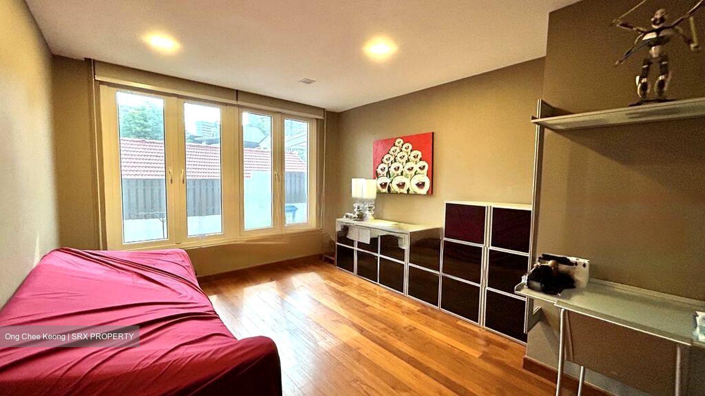 Holland Grove Walk (D10), Detached #460454131